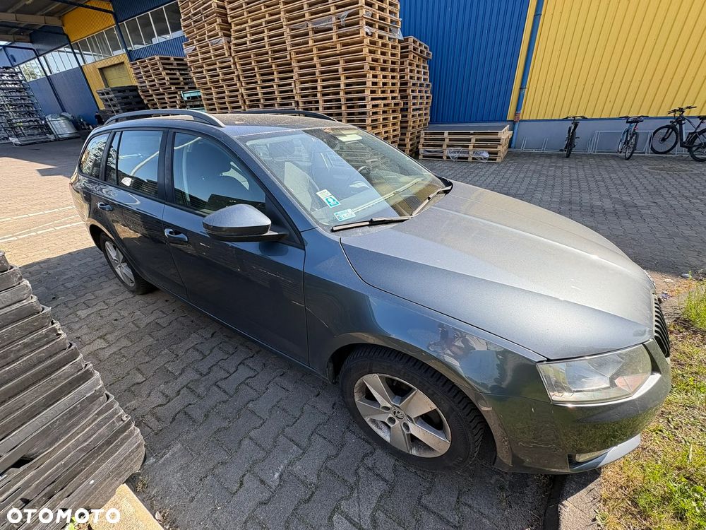 Skoda Octavia 1.4 TSI Drive - 4