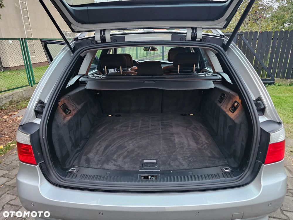 BMW Seria 5 520d Touring Edition Fleet Exclusive - 28