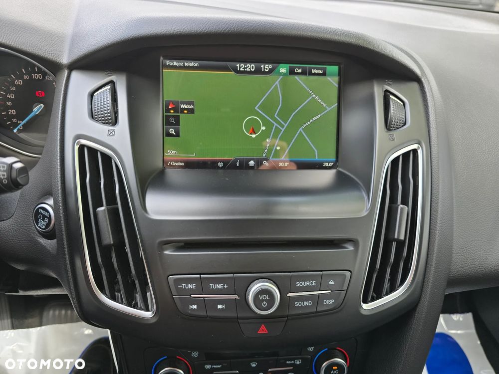 Ford Focus 1.0 EcoBoost STart-Stopp-System TITANIUM - 39
