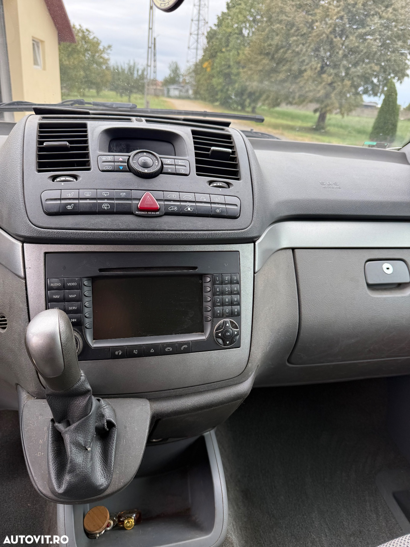 Mercedes-Benz Viano - 7
