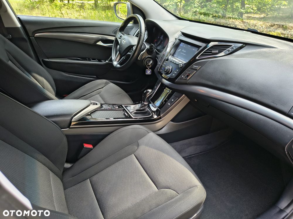 Hyundai i40 Kombi blue 1.6 CRDi DCT Space Plus - 15