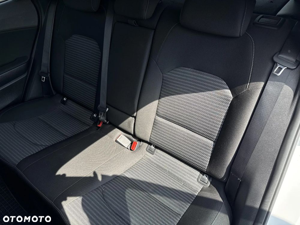 Kia XCeed 1.5 T-GDI M - 13