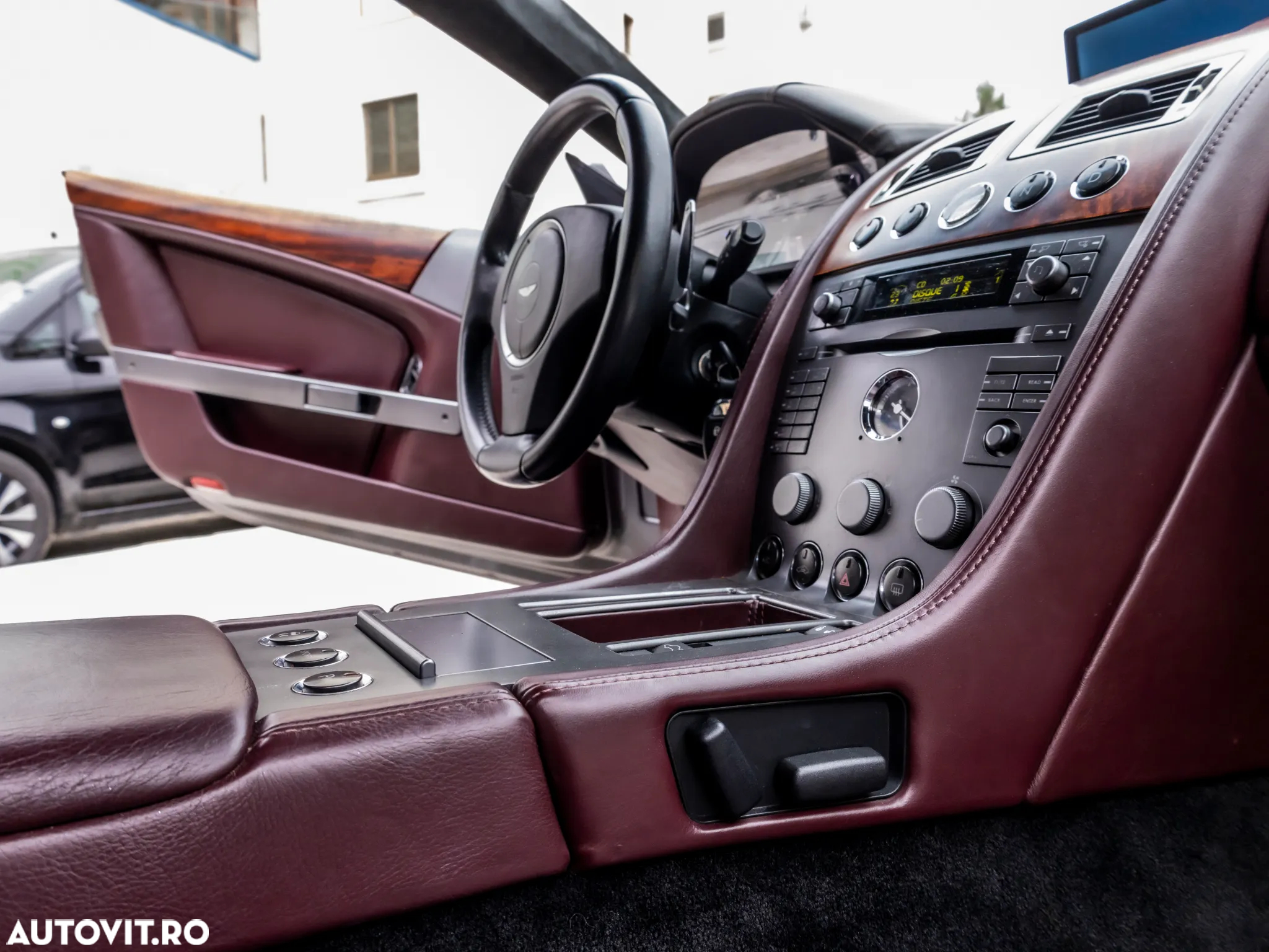 Aston Martin DB9 Coupe Touchtronic - 16