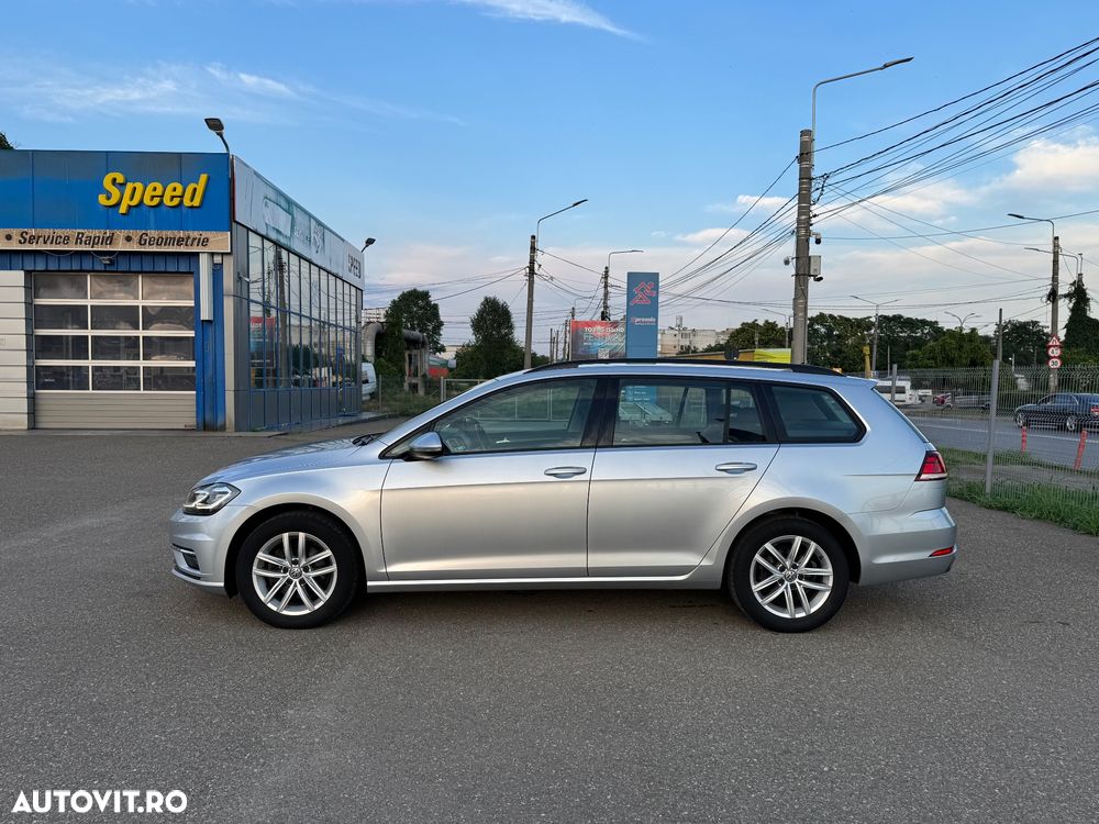 Volkswagen Golf 2.0 TDI SCR DSG Comfortline - 13