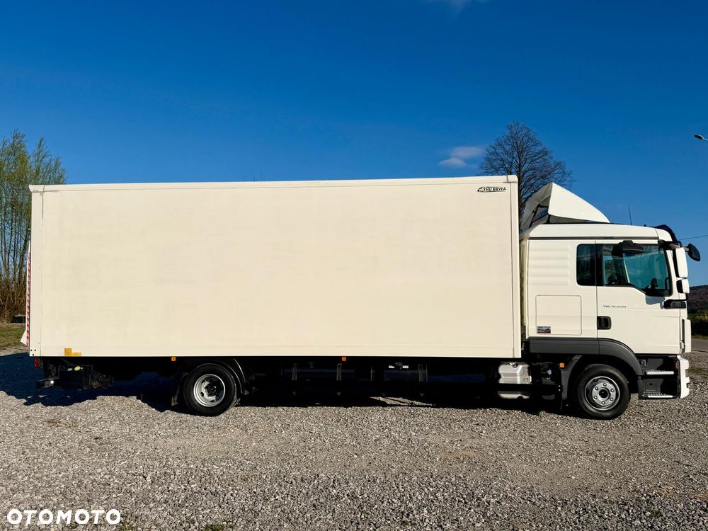 MAN TGL 12.250 / KONTENER / IZOTERMA / WINDA / 2017R / EURO 6 / LIFT  / SPROWADZONY / ZADBANY  / E6 / 17 PALET - 10