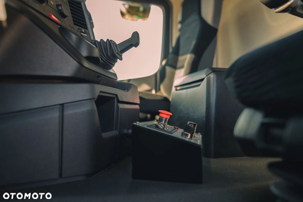 Mercedes-Benz Antos 4x2  śmieciarka, 1 komorowa 16 m3, ZABUDOWA 2022,  serwis, gwarancja, sprzedaż/wynajem - 15