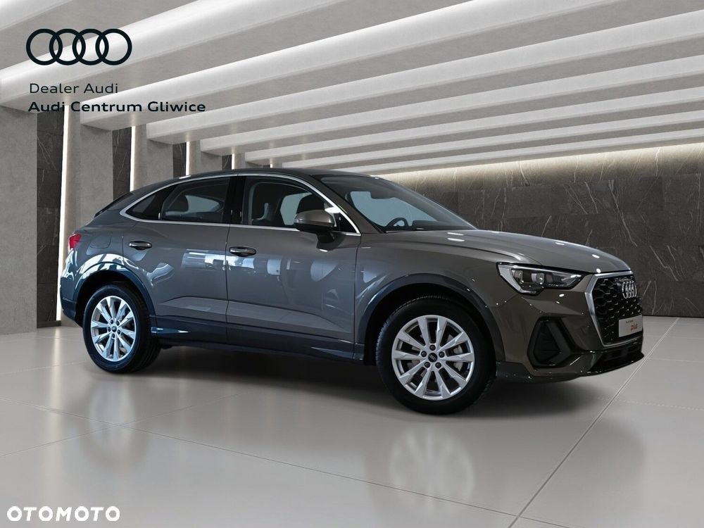 Audi Q3 Sportback - 9