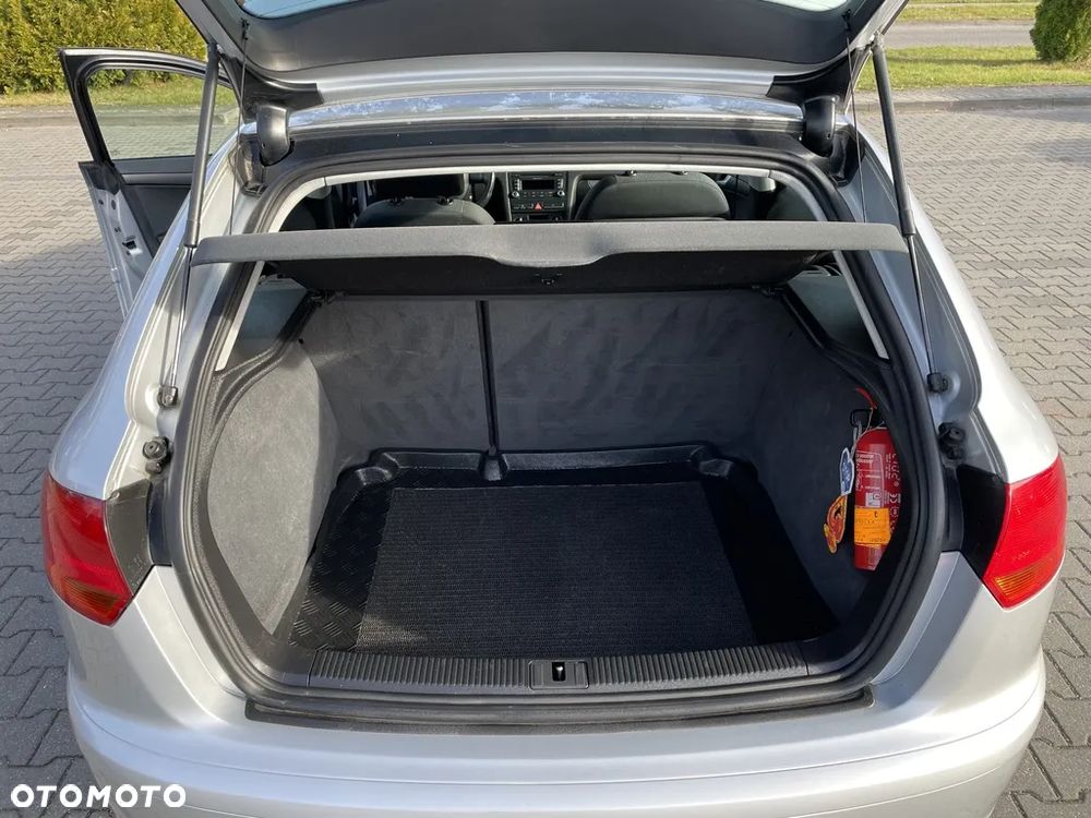 Audi A3 Sportback 1.9 TDI Ambiente - 16