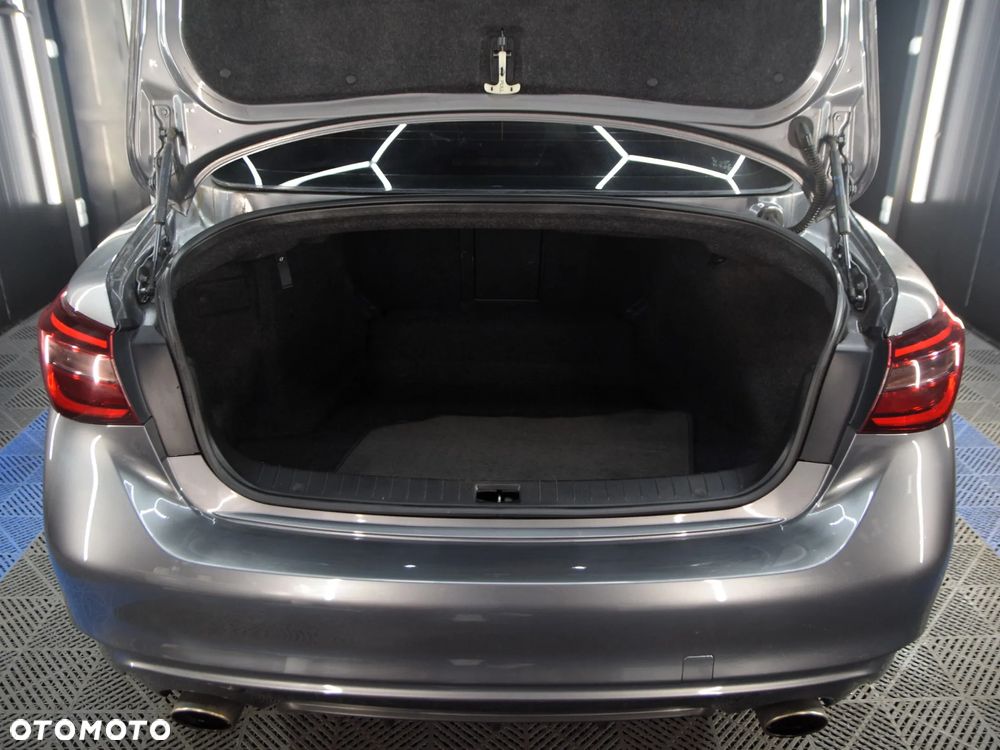 Infiniti Q50 2.0t Premium Executive - 9