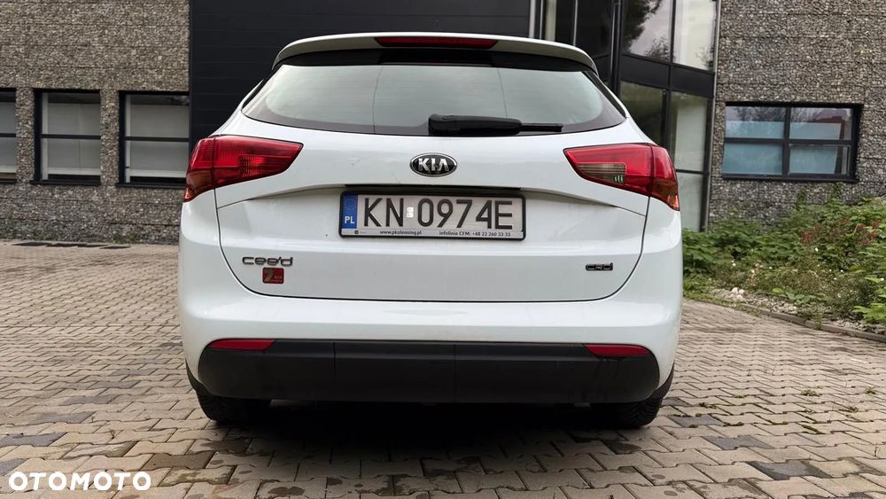 Kia Ceed 1.6 CRDi L Business Line - 8