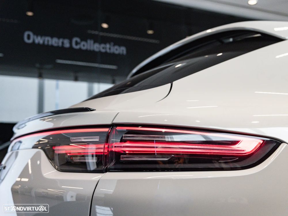 Porsche Cayenne Coupé E-Hybrid Platinum Edition - 19