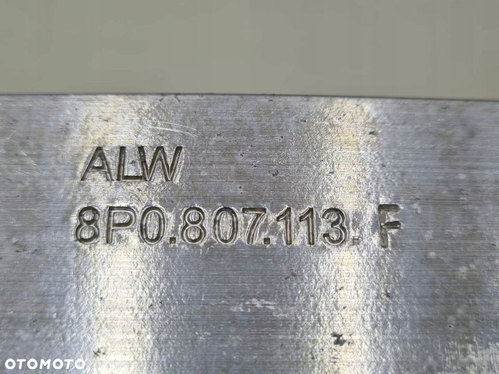 Audi A3 8P lift belka wzmocnienie zderzaka przód - 5