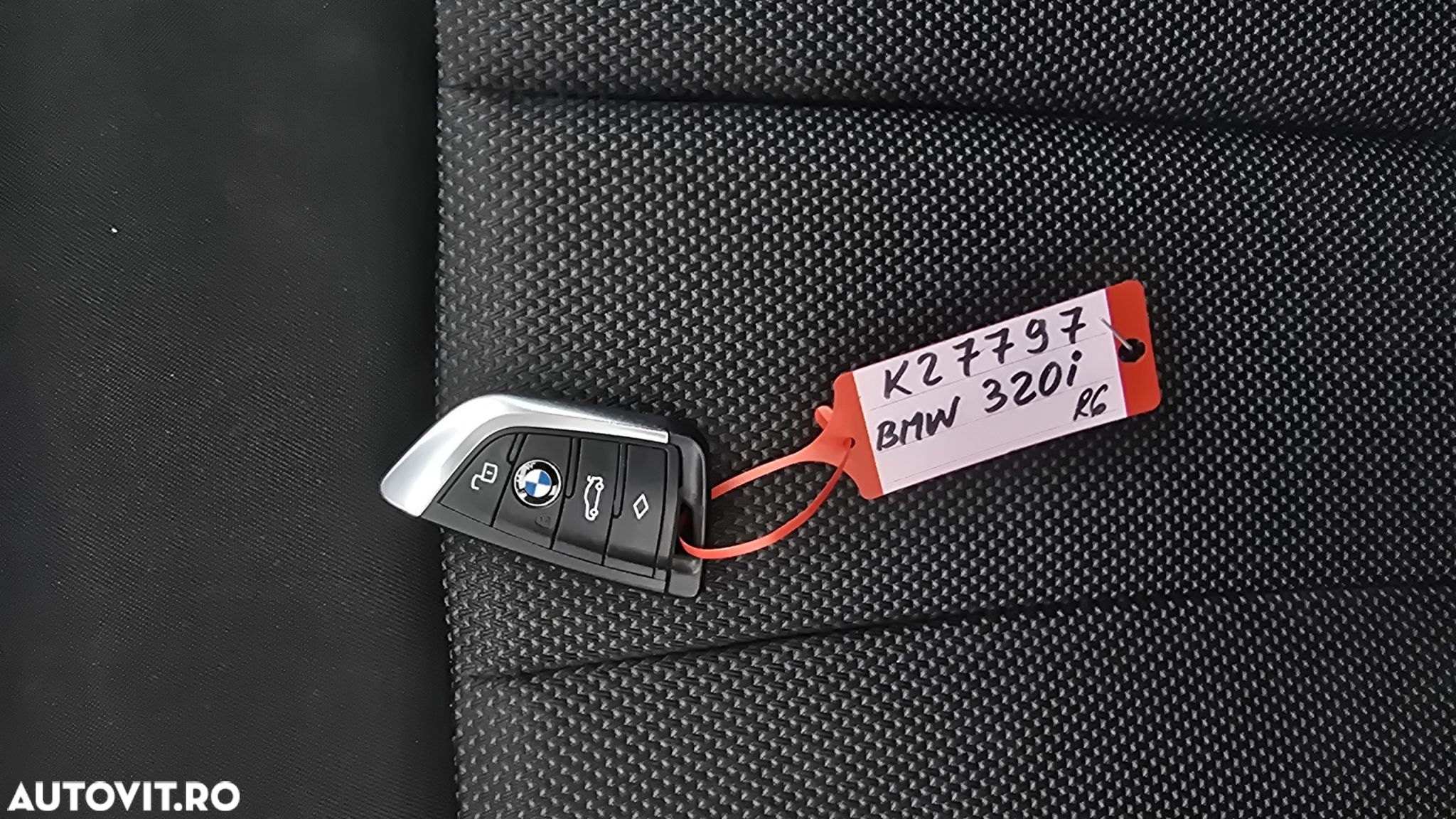 BMW Seria 3 320i AT - 21