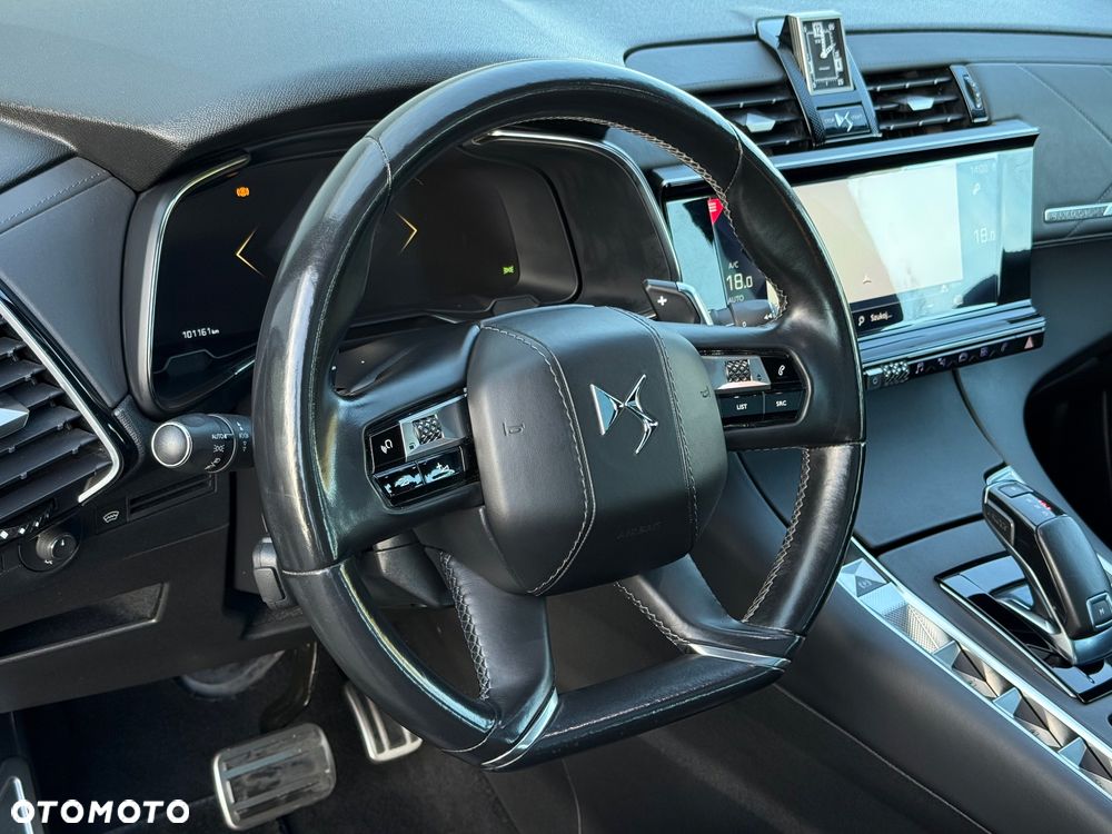 DS Automobiles DS 7 Crossback - 11