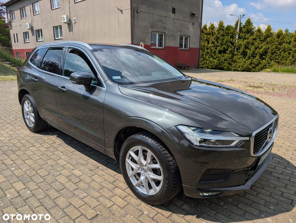 Volvo XC 60 D4 AWD Momentum - 10
