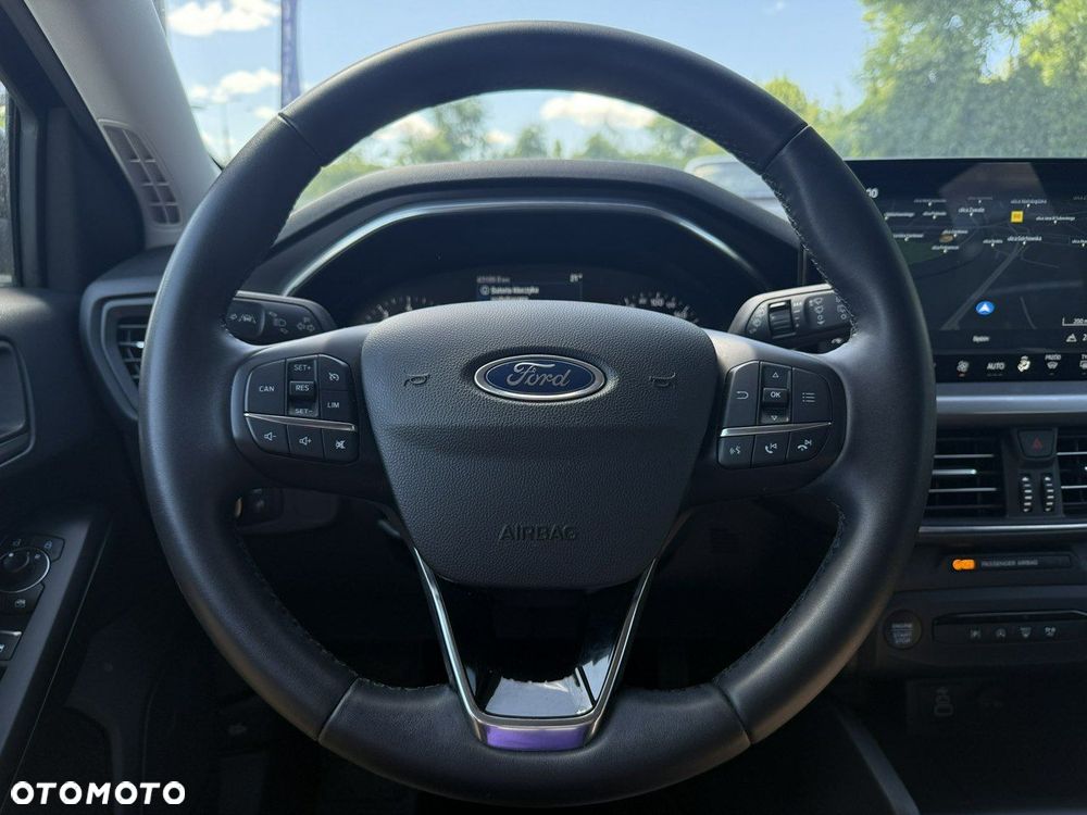 Ford Focus 1.0 EcoBoost Titanium - 7