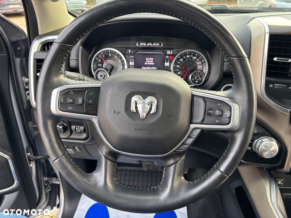 RAM 1500 Quad Cab Laramie - 31