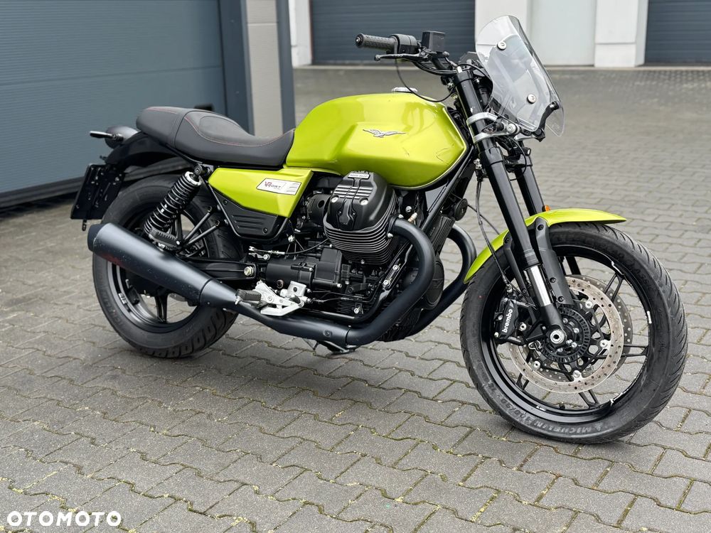 Moto Guzzi V7 - 2
