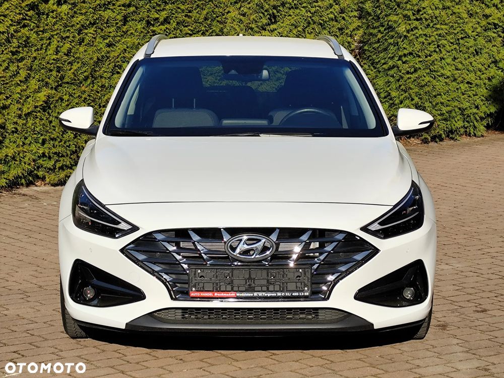 Hyundai i30 1.5 T-GDI 48V-Hybrid Advantage - 2