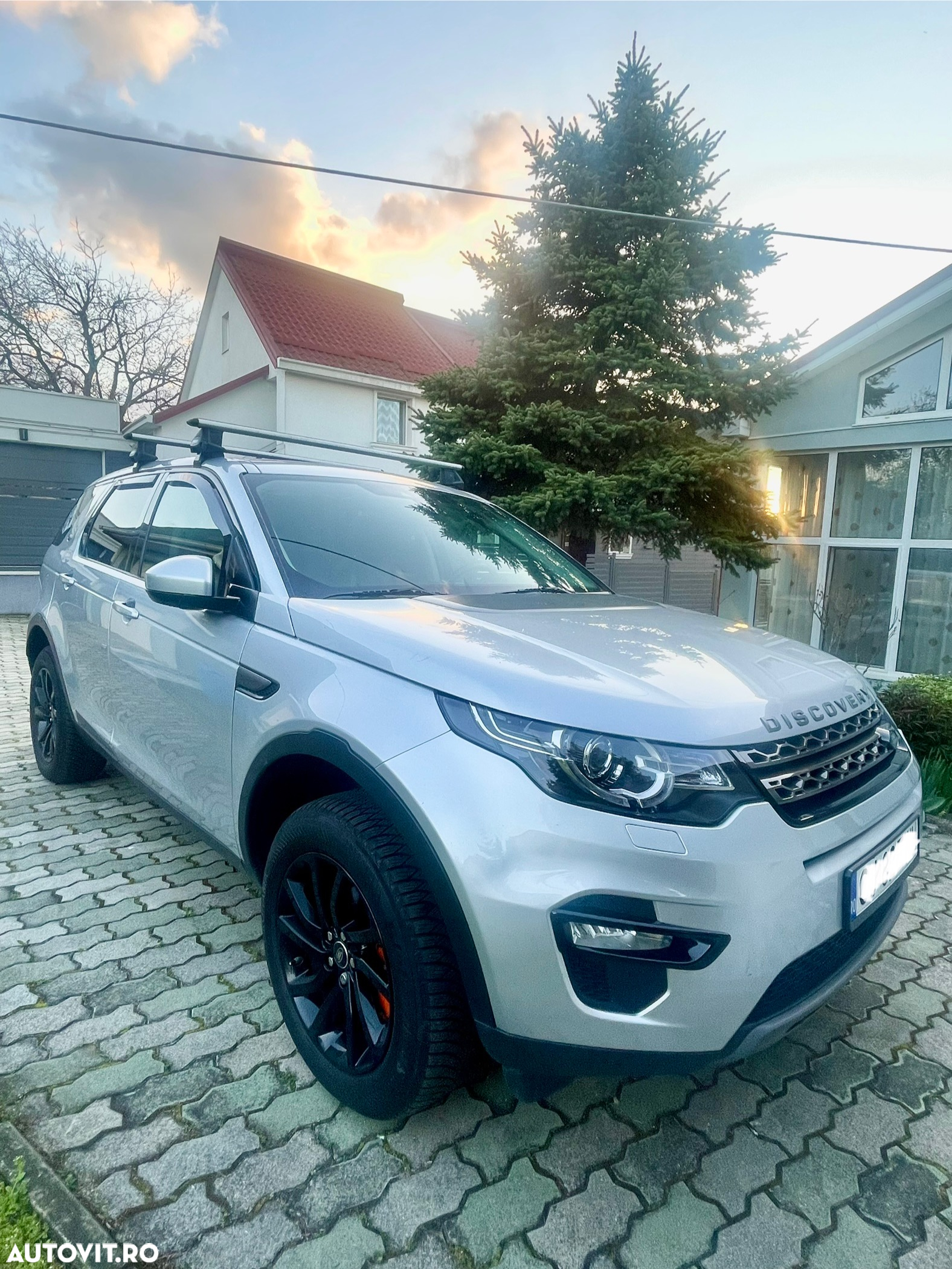 Land Rover Discovery Sport 2.0 l TD4 HSE Luxury Aut. - 7