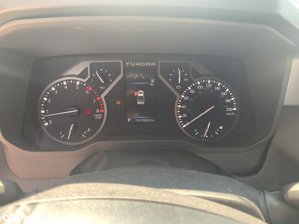Toyota Tundra - 13
