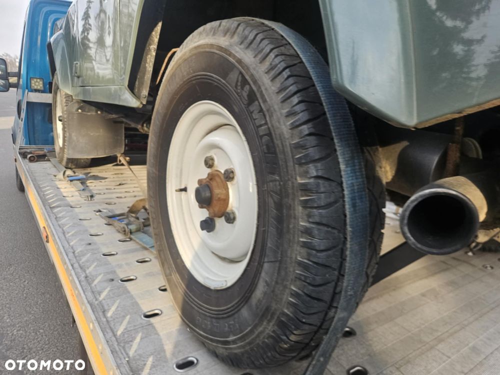 Land Rover Defender 90 Edition - 15