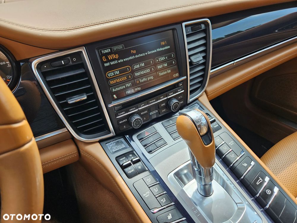 Porsche Panamera Diesel - 15