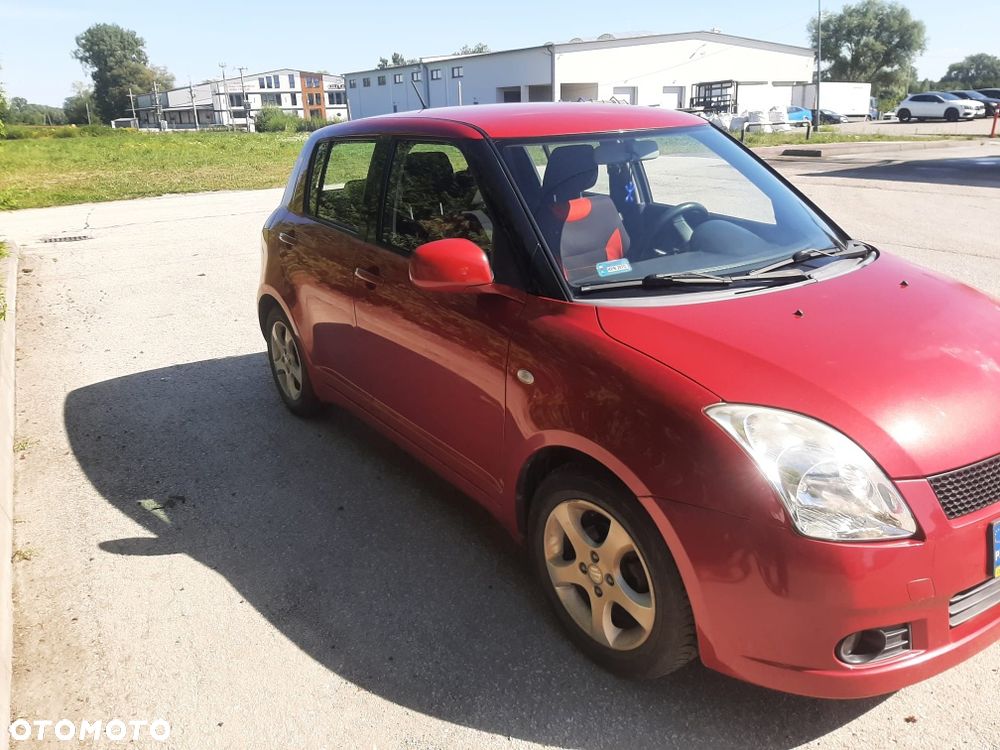 Suzuki Swift - 2