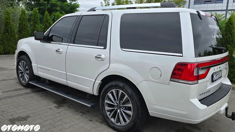 Lincoln Navigator - 8
