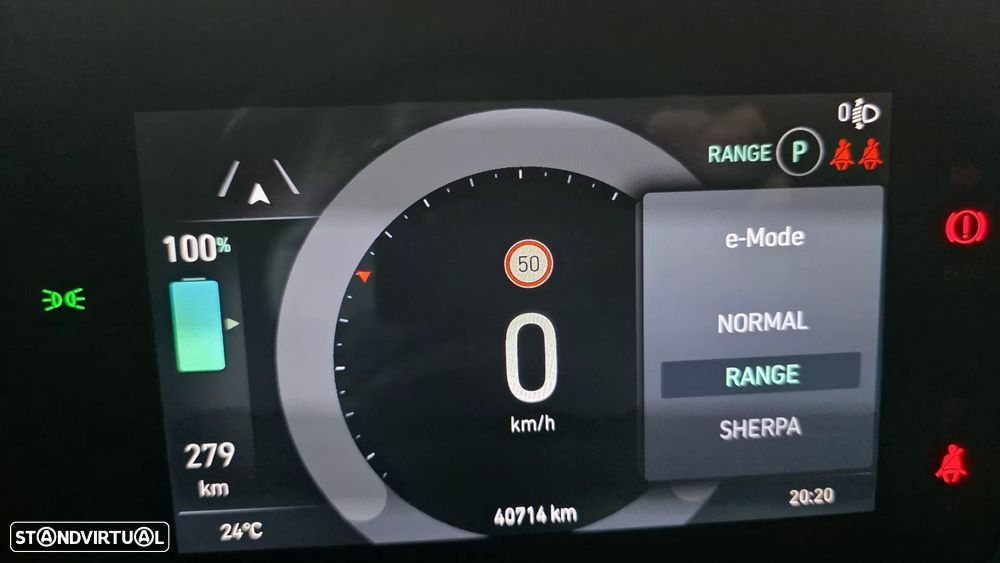 Fiat 500e 42kWh ICON — fotografia 14