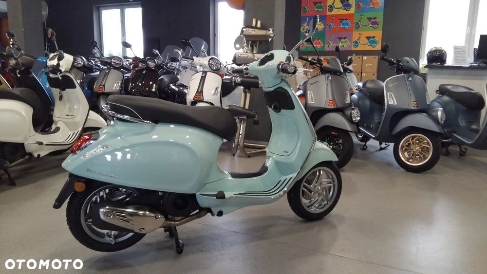 Vespa Primavera - 2