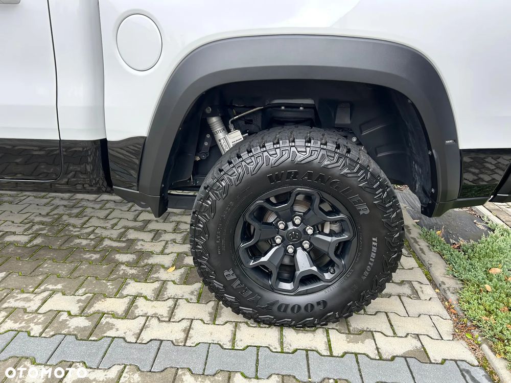 RAM 1500 TRX - 18
