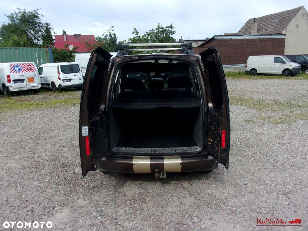 Volkswagen Caddy - 10