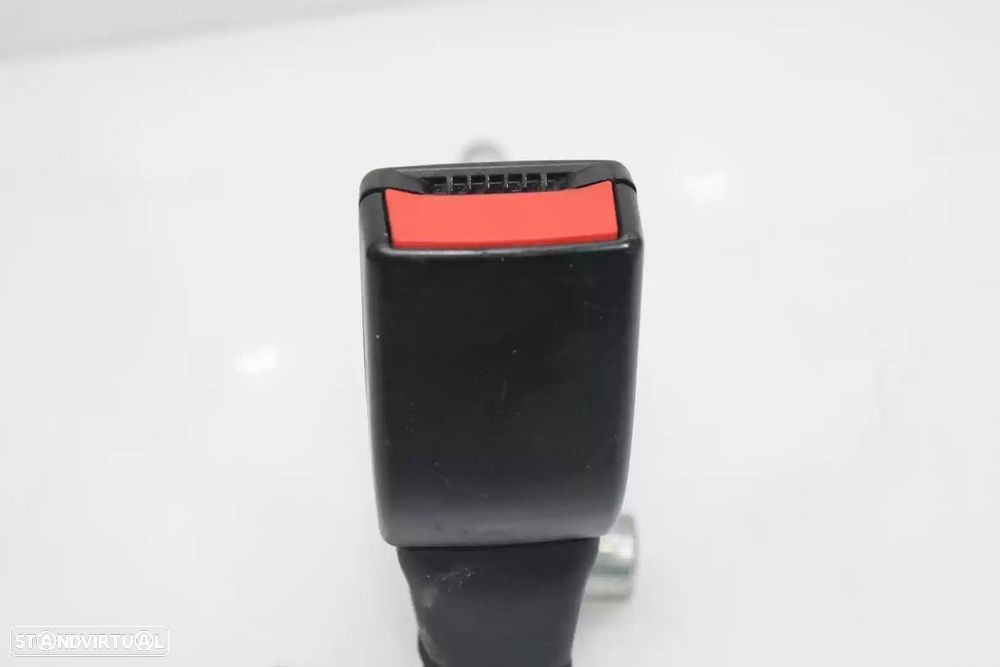 FIXAÇÃO CINTO TRASEIRO BMW 3 2007 - - 2