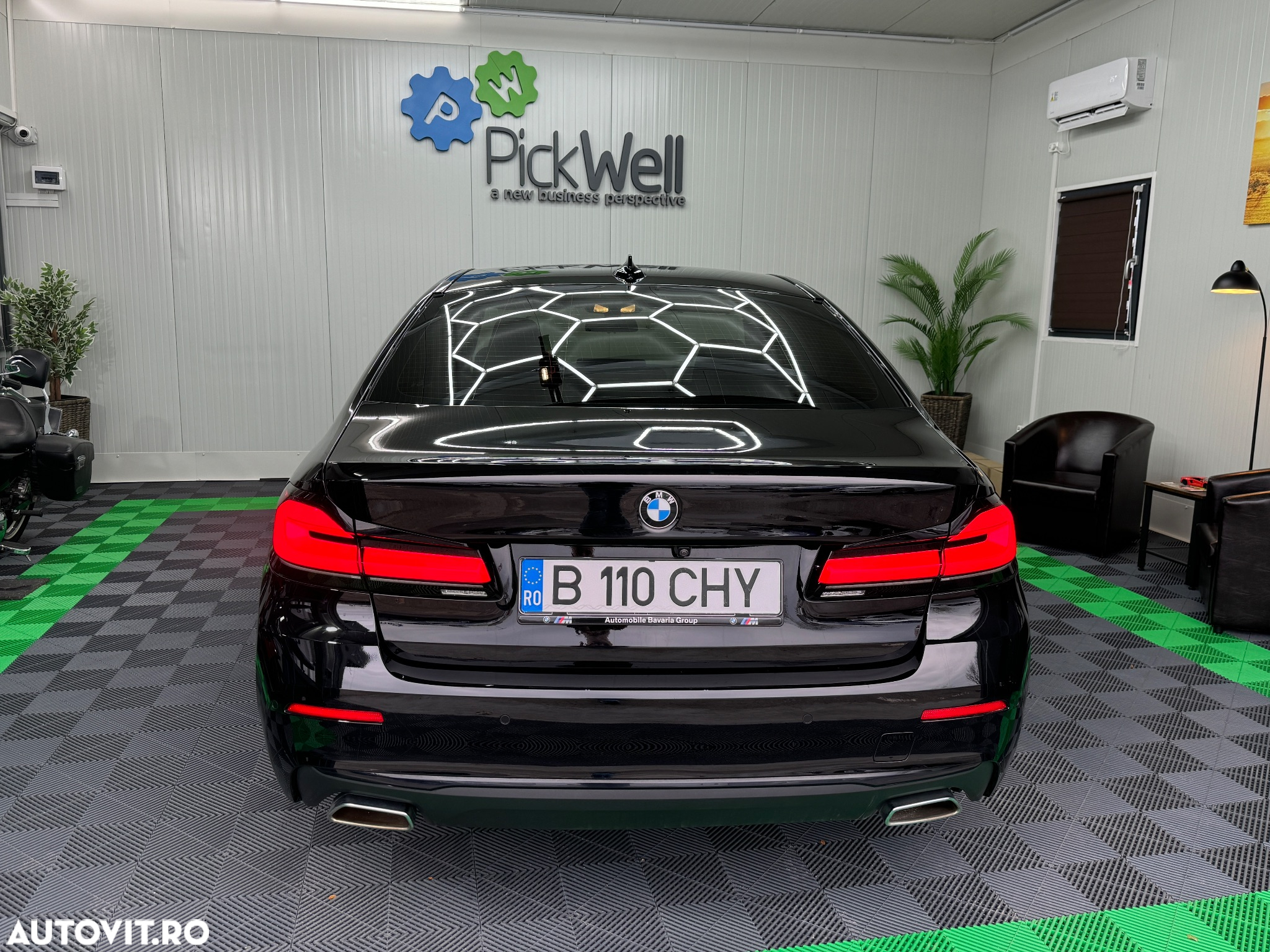 BMW Seria 5 530i xDrive AT MHEV - 5