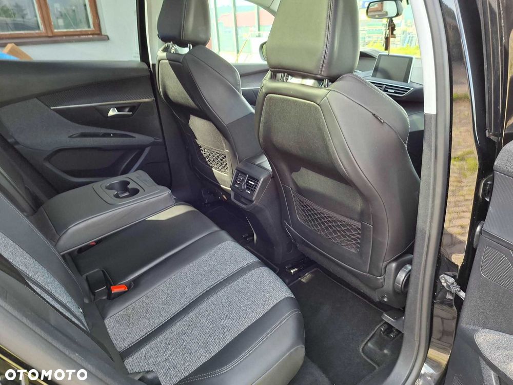 Peugeot 3008 - 5