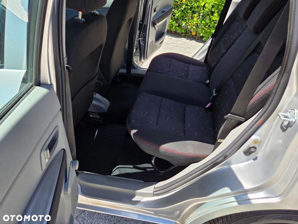 Mazda 2 1.25 Comfort - 9