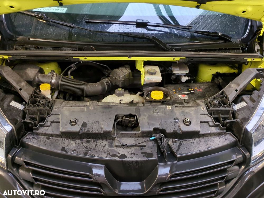 Renault Trafic - 9
