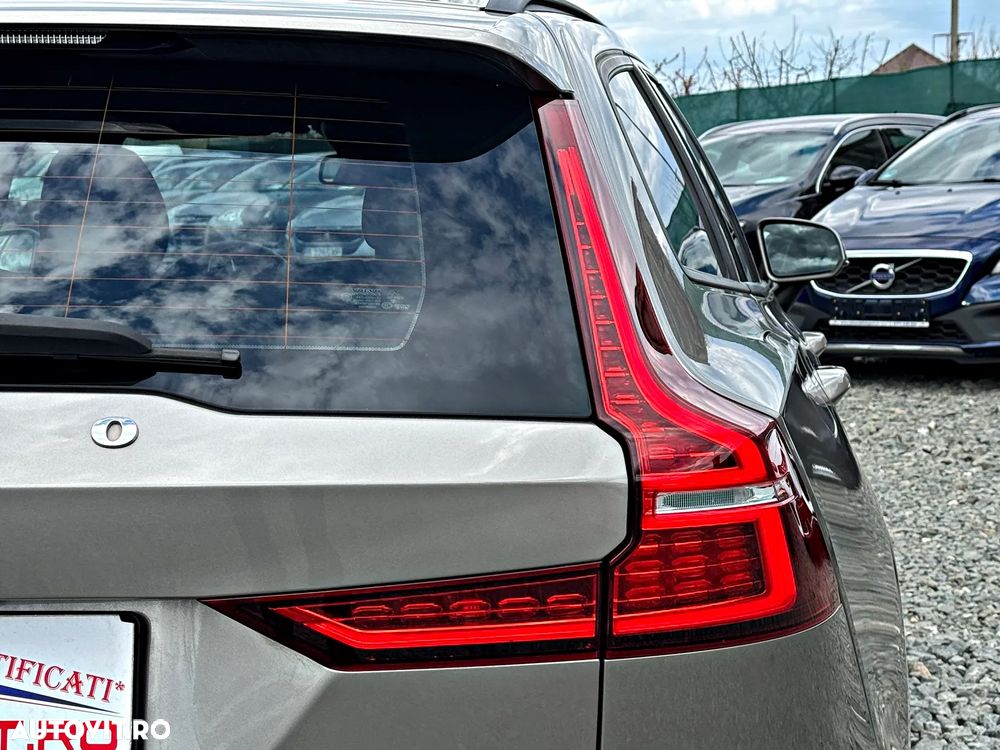 Volvo V60 D3 Geartronic Momentum - 26