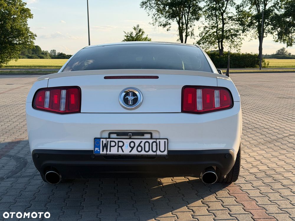 Ford Mustang 3.7 V6 Premium - 6