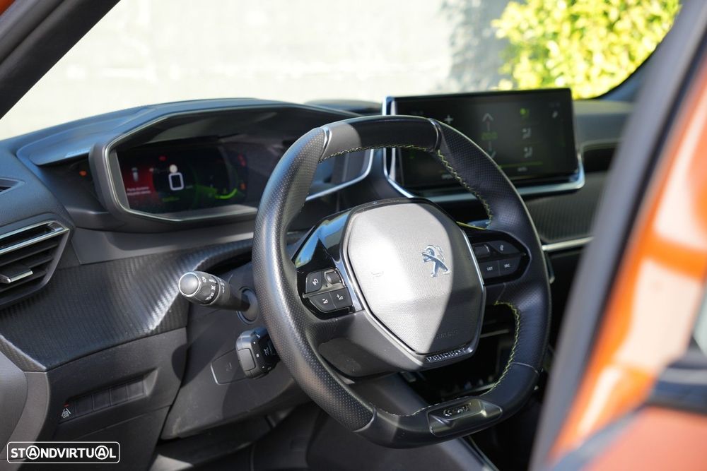 Peugeot 2008 1.2 PureTech GT Line - 10