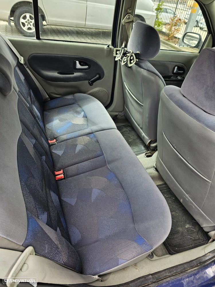 Renault Clio 1.5 dCi Authentique - 7