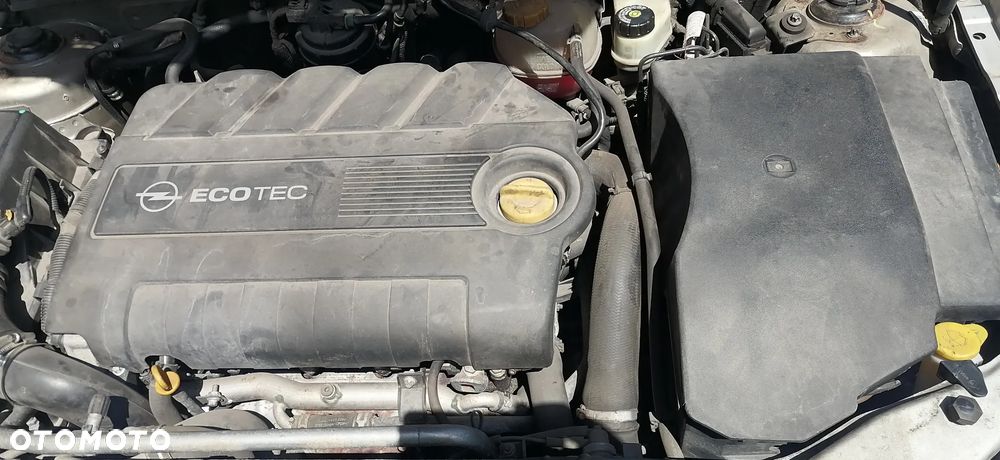 Opel Vectra 1.9 CDTI - 10