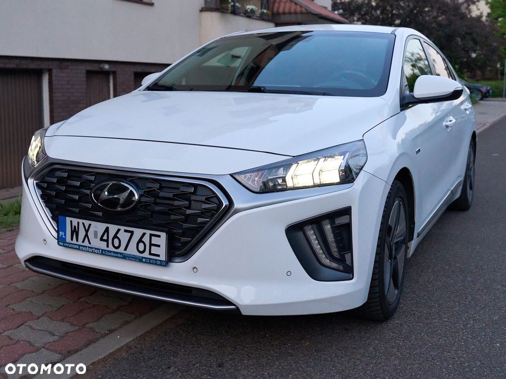 Hyundai IONIQ - 1