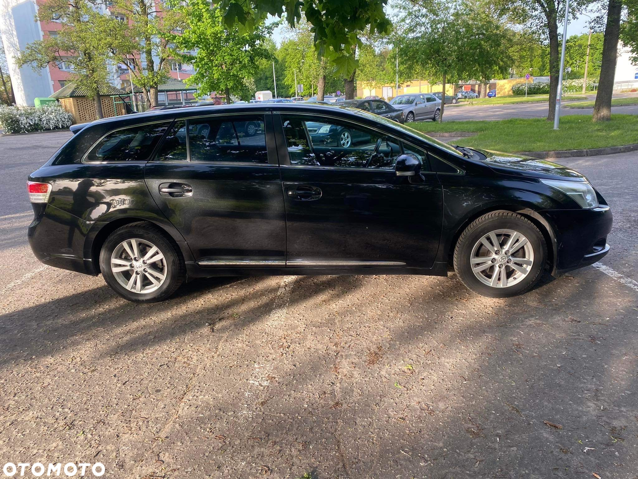 Toyota Avensis 2.0 D-4D Combi - 2