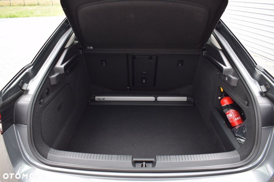 Skoda Superb 2.0 TDI SCR 4x4 L&K DSG - 11