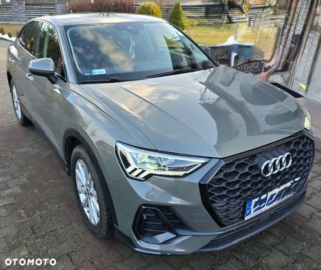 Audi Q3 35 TFSI S tronic - 1