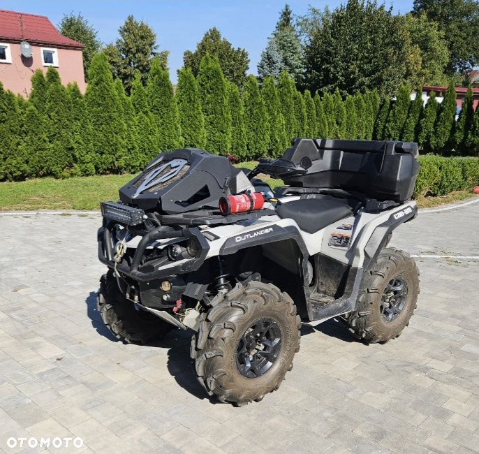 Can-Am Outlander - 3
