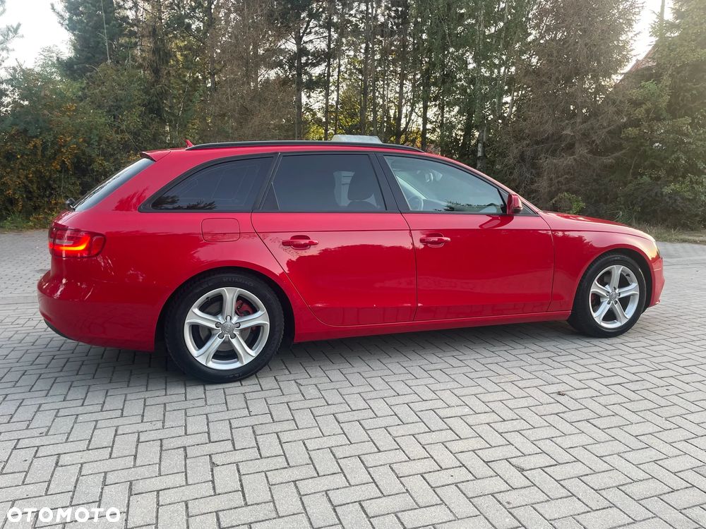 Audi A4 Avant 2.0 TDI DPF Ambiente - 4