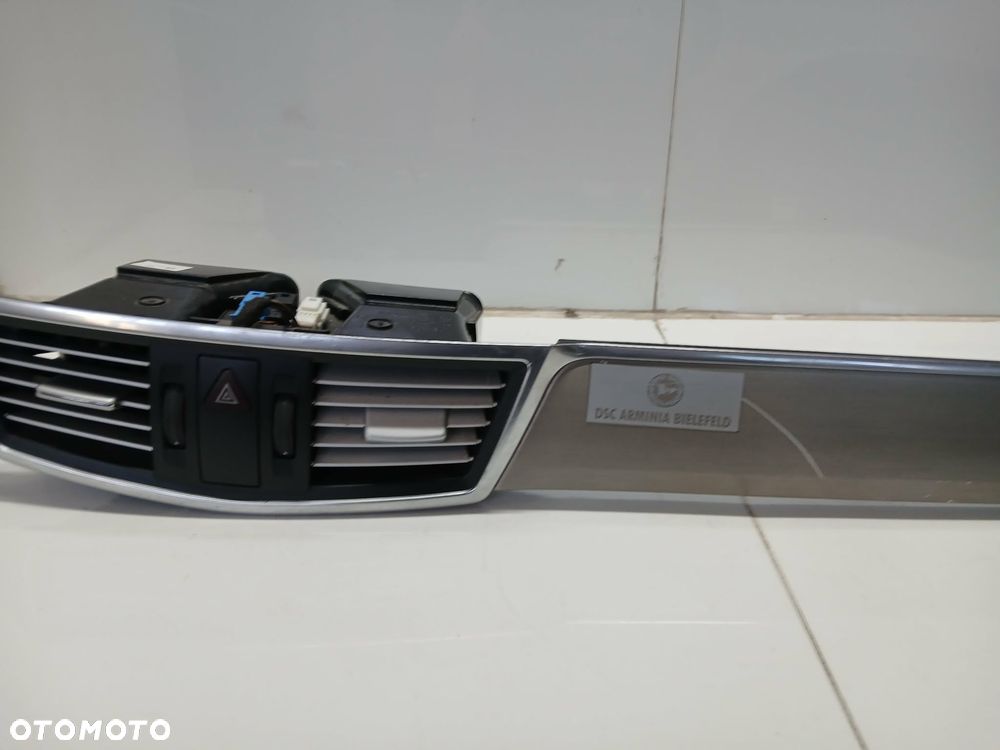 MERCEDES W212 LISTWA DEKOR KONSOLI KRATKI NAWIEWU A212680XX71 - 6